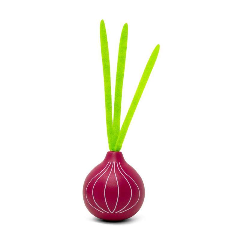 MaMaMeMo Body Food red onion with top in wood