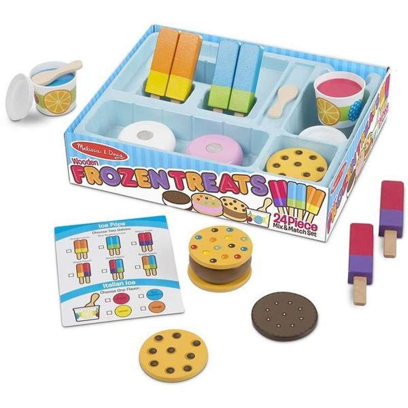 Large set with ice cream and popsicles